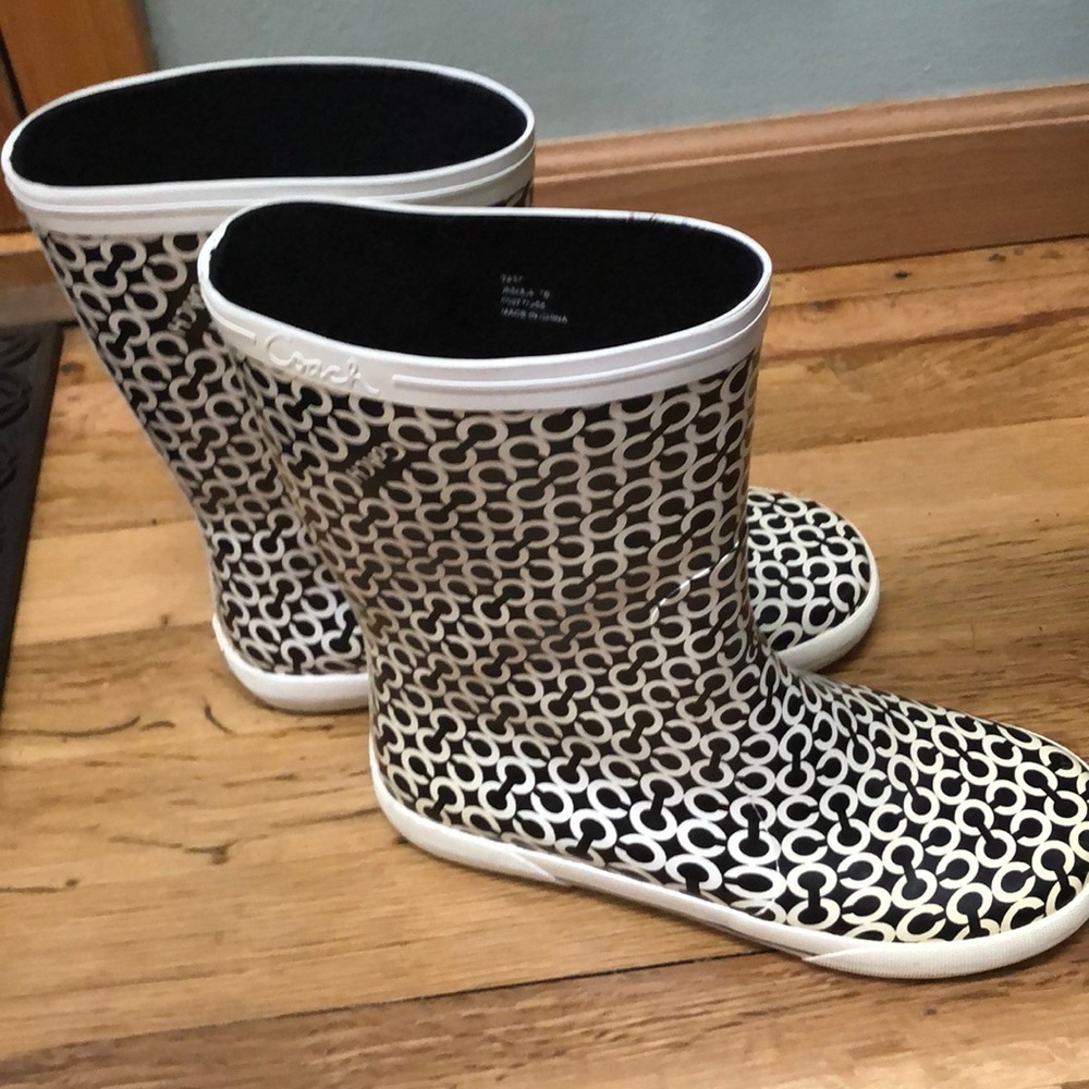 COACH Rain boots, size 7